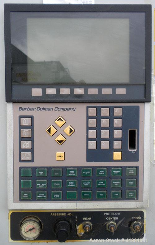 Used Jackson Machinery Triple Head VersaMatic Blow Molding Machine, Model 2165. Platen size 14-1/2" x 14-1/2", mold height 8.5’’ to 11’’. Maximum daylight 19.75", Clamp stroke 8.5". Head center 115MM...