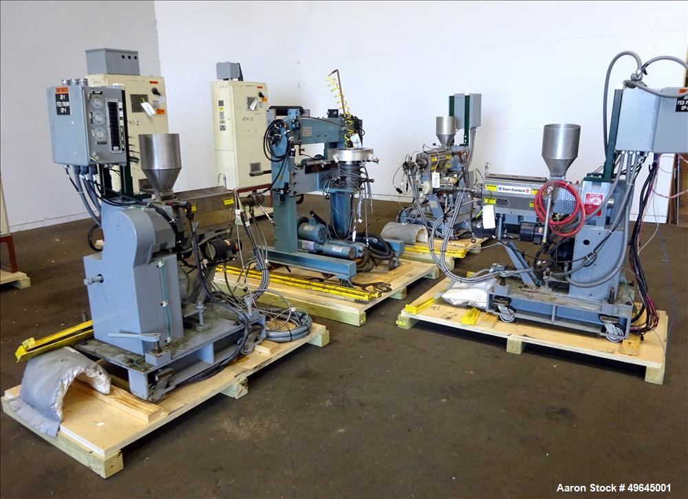 Used 3-Layer Davis Standard Co-Extrusion Blown Film Lab Line.