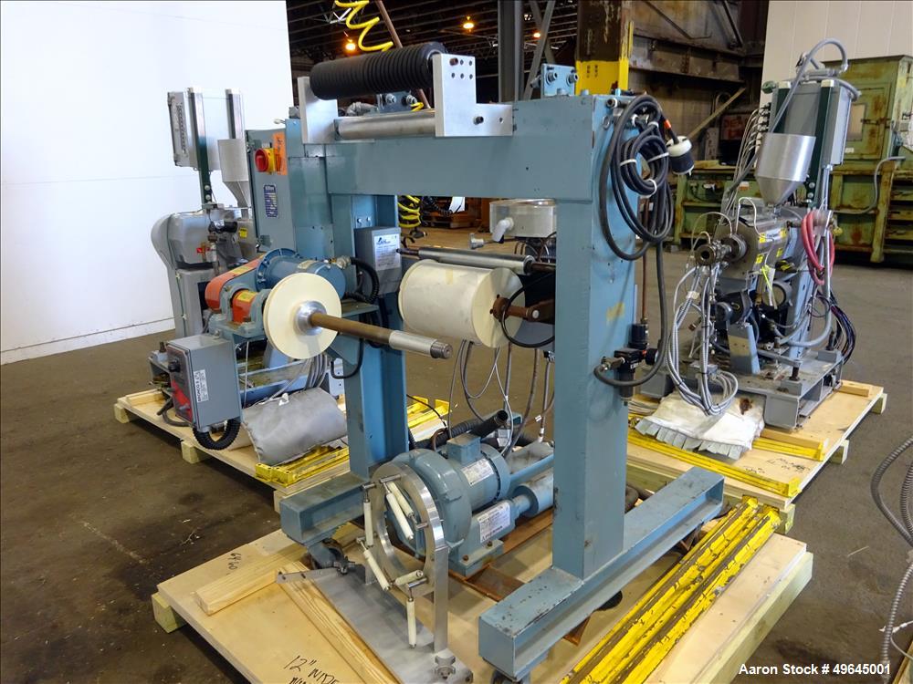 Used 3-Layer Davis Standard Co-Extrusion Blown Film Lab Line.