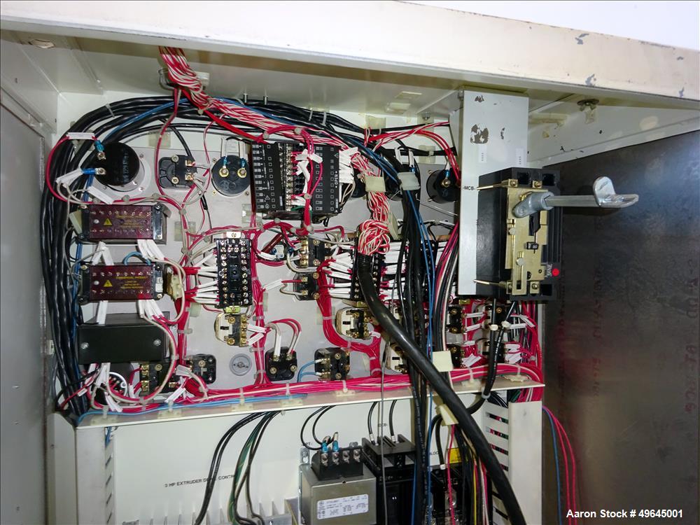 Used 3-Layer Davis Standard Co-Extrusion Blown Film Lab Line.