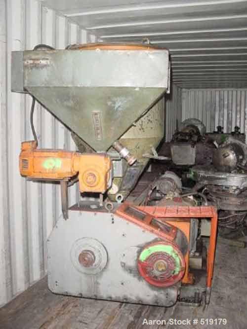 USED: Gloucester blown film extrusion line. 6" Gloucester air cooled extruder, 24:1 L/D ratio hopper, model 276001, 400 hp motor, Safetronics drive, 6" hydraulic screen changer with power pack, 13 zo...