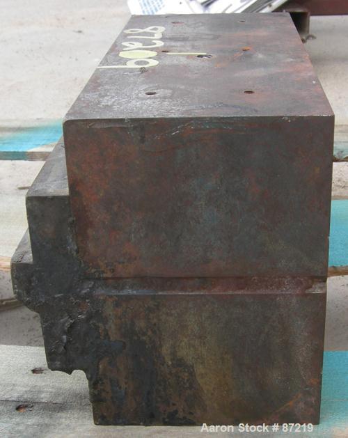 USED: Approximately 30 hole strand die last used with 4-1/2" extruder.