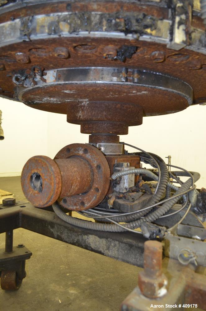 Used Gloucester Engineering Blown Film Die, Approximate 28" diameter. Includes an air ring, and cart.