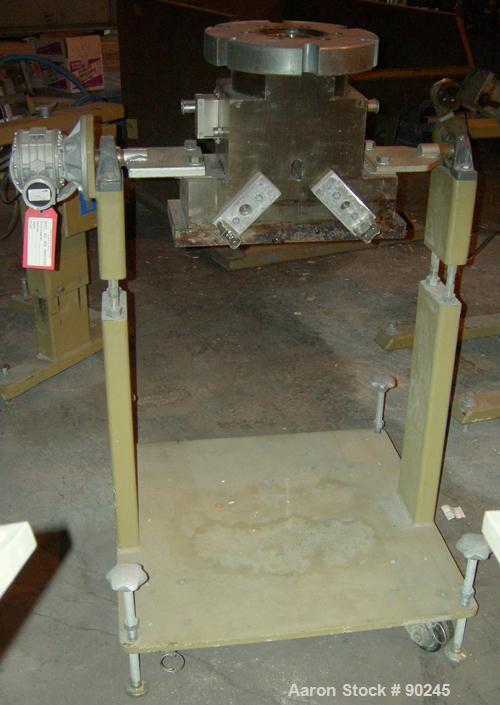 USED: Dual manifold adapter. Last used on a 92 mm twin screw extruder.