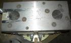Used Dual Manifold Adapter. Last used on a 92 mm twin screw extruder.