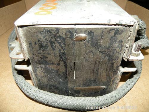 Used Brabender 3/4'' wide strip die. Back center feed. 240 volt, 850 watt.