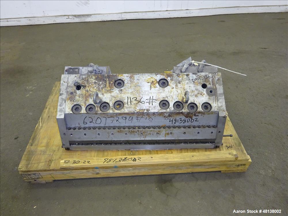 Used EDI 30" Ultraflex HM75 Sheet Die. Back center feed.Rectangular feed good f