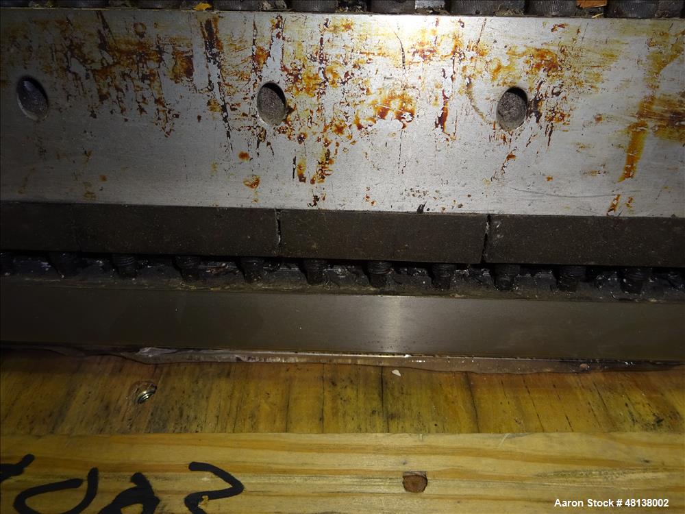 Used EDI 30" Ultraflex HM75 Sheet Die. Back center feed.Rectangular feed good f