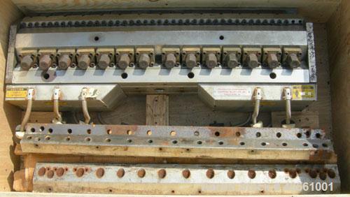 Used EDI 41" Ultraflex R75 wide die. 1 phase, 230 volt. 1.25" diameter entrance. Lip opening range .001" - .075". Includes 8 die lips.