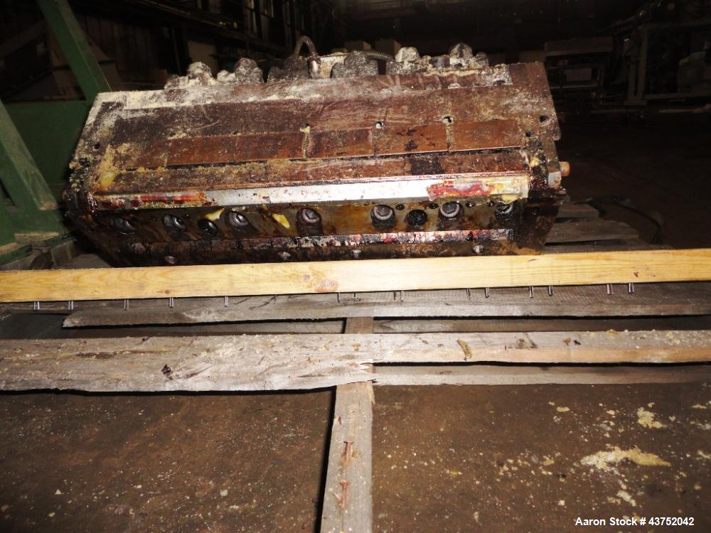 Used EDI 18" Wide Sheet Die. Flexible upper lip, fixed removable lower lip. 45 Degree restrictor bar.
