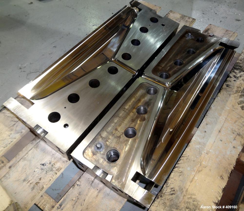 Used Johnson 21" Wide Sheet Die, 15-5PH Stainless Steel. Coat hanger design, restrictor bar, and back center feed. Serial# 3552-47-R.