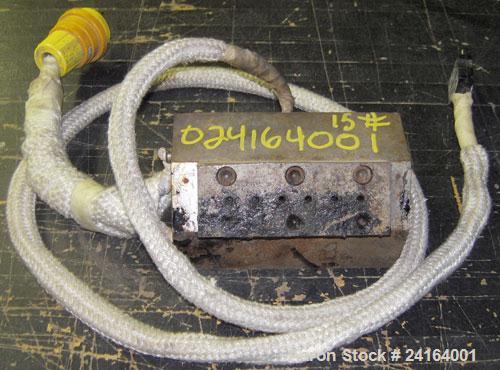 Used- 6 Hole Strand Die, Carbon Steel. Approximate 1/2" diameter back center feed.