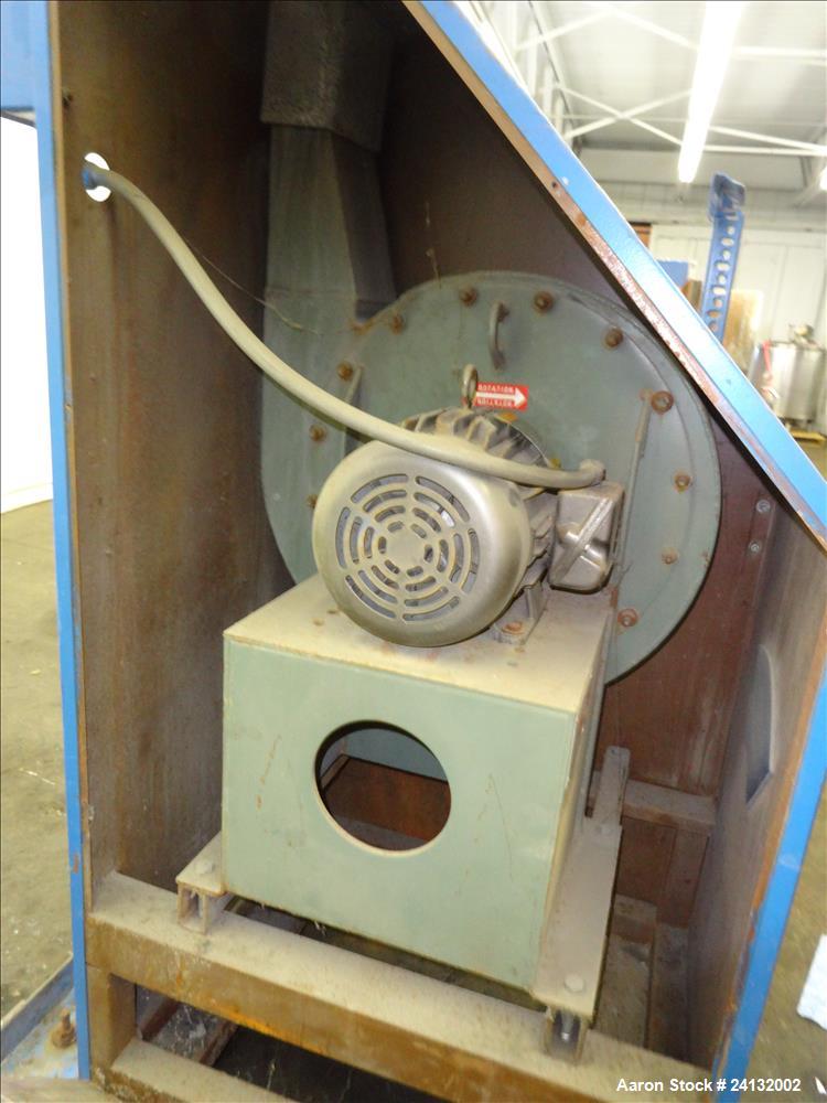 Used Beringer 12" Wide Air Wipe, Type WS-75. Includes New York blower model M16P5. Driven by a 5hp, 3/60/208-230/460 volt, 3450 rpm motor. Serial# 12D231.