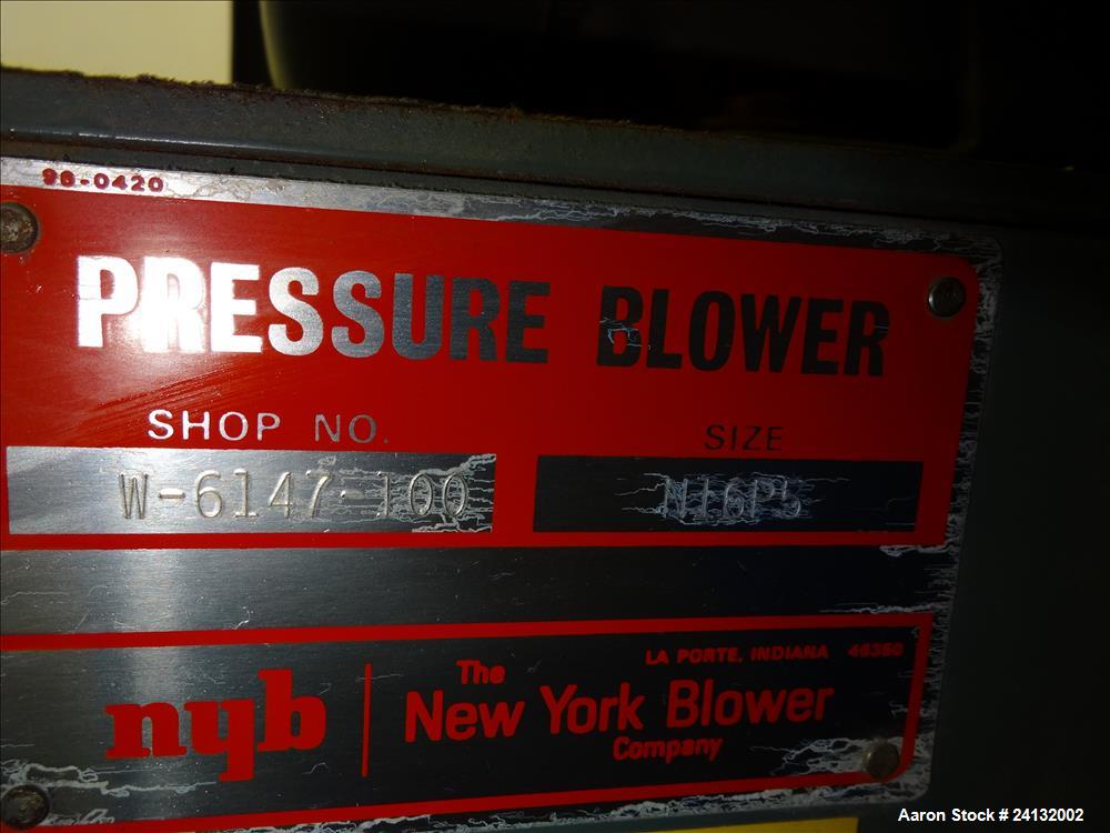 Used Beringer 12" Wide Air Wipe, Type WS-75. Includes New York blower model M16P5. Driven by a 5hp, 3/60/208-230/460 volt, 3450 rpm motor. Serial# 12D231.