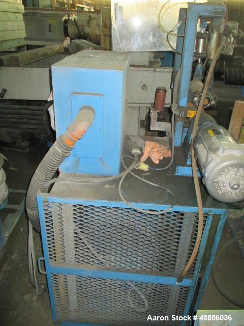 Used Berlyn 14" Wide Dual Lip Air Wipe. Includes an approximate 2hp blower and 12" wide pull roll assembly with 1hp motor. On base.