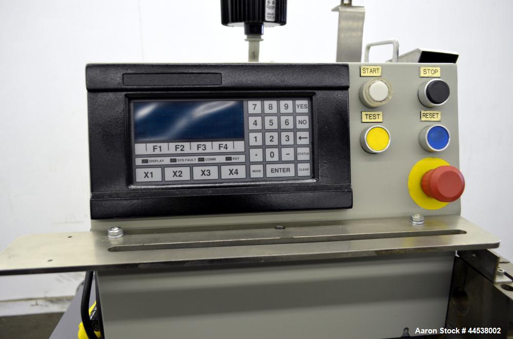 Used Davis Standard Versa Cutter.Model H-4075-R-H00AA Approximate 1" capacity.  Includes a 1-1/4" diameter chuck.  Driven by a 90 in-lb Reliance servo motor.  Operator interface. Mounted on adjustabl...