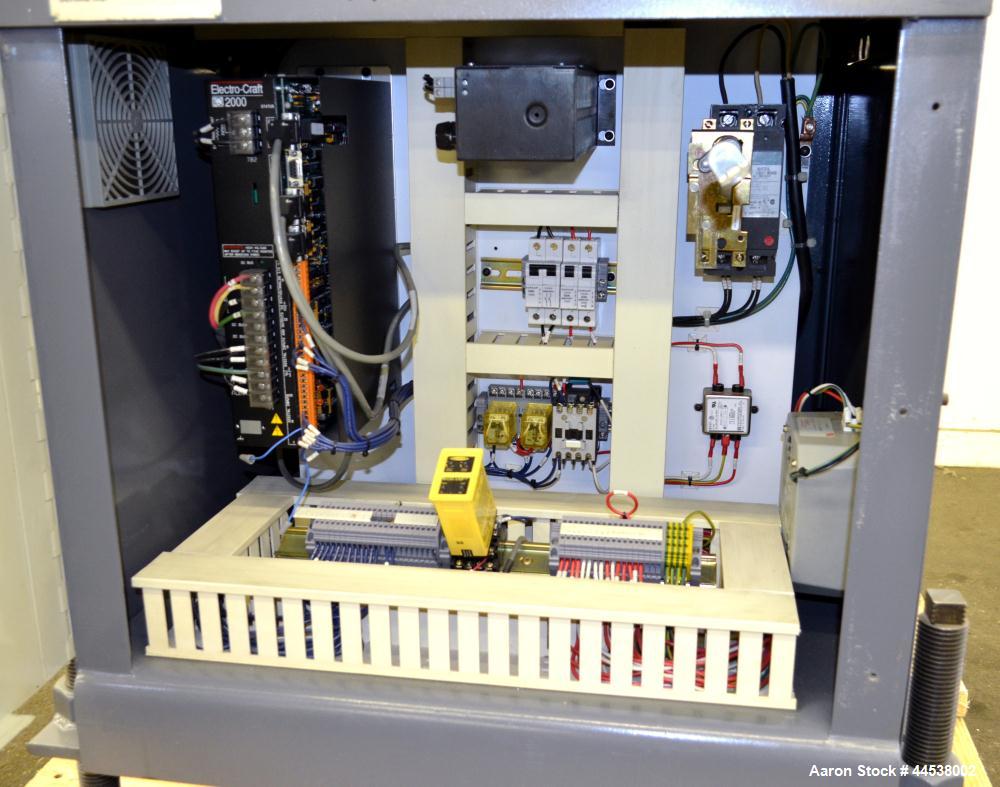 Used Davis Standard Versa Cutter.Model H-4075-R-H00AA Approximate 1" capacity.  Includes a 1-1/4" diameter chuck.  Driven by a 90 in-lb Reliance servo motor.  Operator interface. Mounted on adjustabl...