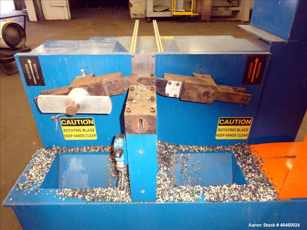 Used RDN IntelliCut Servo-Driven Cutter, Model AC SERVO. 2 Cutting knives, driven by a 4.5hp (3.4kw), 3/60/230 volt, 1750 rpm motor with (2) Morse gearboxs ratio 1.1. Includes HMI screen. Mounted on ...