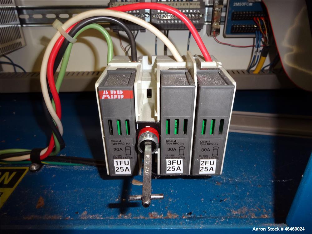 Used RDN IntelliCut Servo-Driven Cutter, Model AC SERVO. 2 Cutting knives, driven by a 4.5hp (3.4kw), 3/60/230 volt, 1750 rpm motor with (2) Morse gearboxs ratio 1.1. Includes HMI screen. Mounted on ...