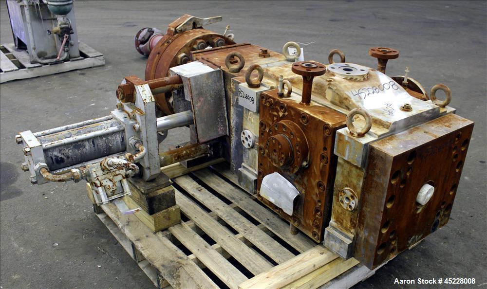 Used Maag Gear Pump, Model Polyrex 180/125, Carbon Steel. 3 Tons per hour. Includes a 5-1/4" screen changer, shaft 8" diameter x 122" long and Herion power pack, driven by 2.2kW, 3/50/380 volt, 1420 ...