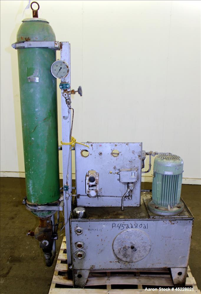 Used Maag Gear pump, Polyrex 180/125, Carbon Steel. 3 Tons per hour. Includes a 5-1/4" screen changer, shaft 8" diameter x 78" long and Herion power pack, driven by 2.2kW, 3/50/500 volt, 1400 rpm mot...
