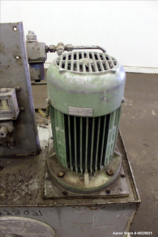 Used Maag Gear pump, Polyrex 180/125, Carbon Steel. 3 Tons per hour. Includes a 5-1/4" screen changer, shaft 8" diameter x 78" long and Herion power pack, driven by 2.2kW, 3/50/500 volt, 1400 rpm mot...
