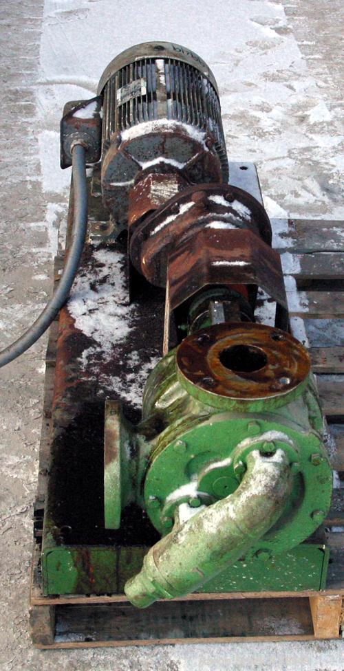 Used Viking Rotary Pump, Model LQ4724, 316 Stainless Steel. Approximately 90 gallons per minute at 420 RPM, 2-1/2" diameter inlet/outlet. Driven by a 7.5 HP, 3/60/208-230/460 Volt, 1140 RPM motor wit...