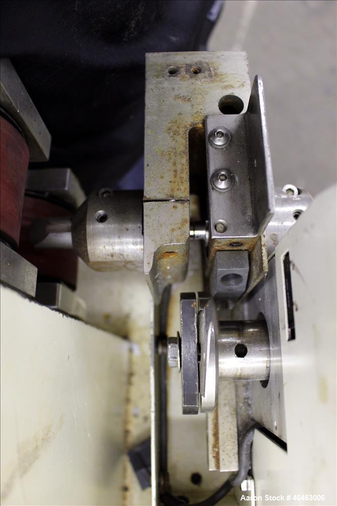 Used Versa Machinery Puller/Cutter, Model DAC 61.
