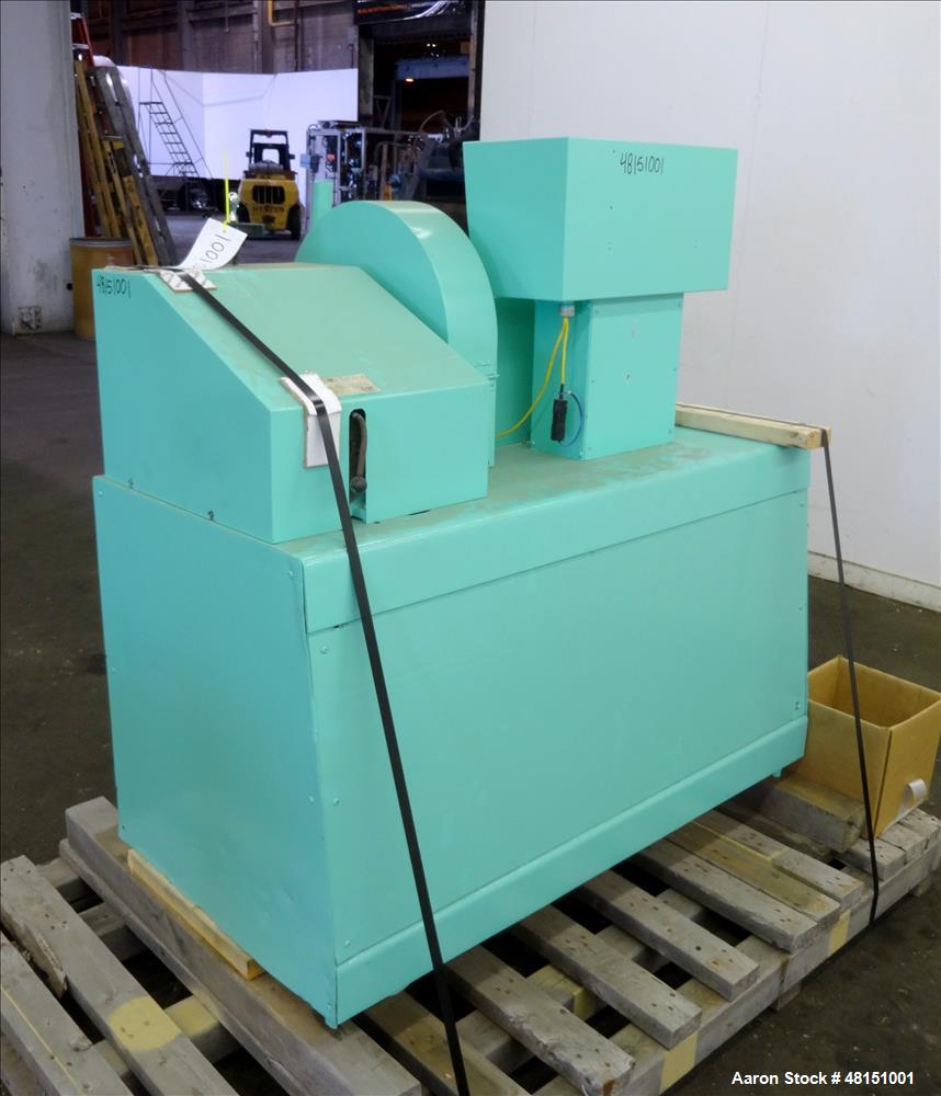 Used Versa Machinery Puller/Cutter, Model DAC 61.