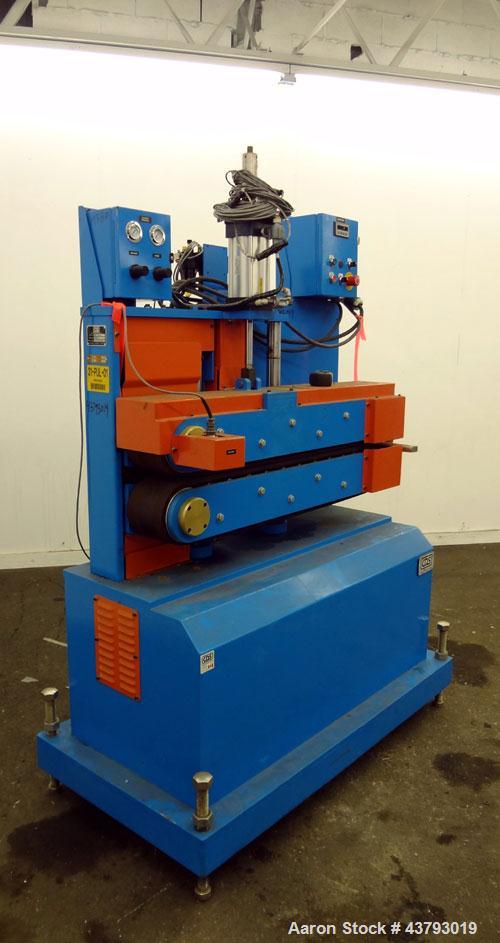 Used CDS Custom Downstream Systems Profile Puller, Model CBH-40-6V. 6" Wide x 40" long solid rubber belt. Speed range 3.4-113 feet per minute.3/60/460 volt, 6 amps. Very little use.