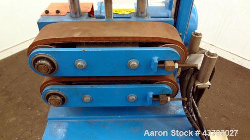 Used Custom Downstream Systems Belt Puller, Model CBH 9.5-3. Right to left operation. (2) 2-3/4" wide x approximate 9-1/2" long contact area rubber belts. Approximately 2 to 30 feet per minute belt s...