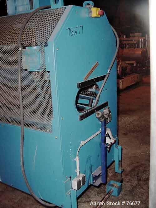 USED: Cincinnati Milicron profile pipe puller, model RA11/3S. 7" x 15"openings. (3) 3/8" wide x 65" contact length cleated belts,pneumatically/manually adjustable. Driven by a 4.2 kw, 380 volt motor....