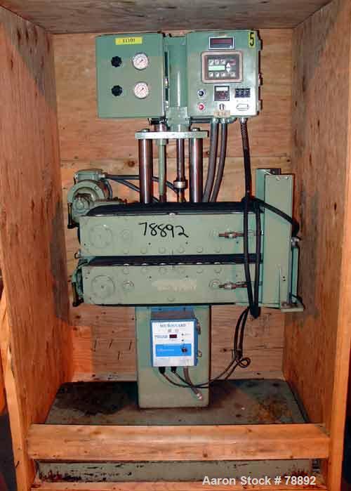 USED: Farris foam belt puller, 4-1/2" wide x 22" long contact,pneumatically adjustable belts, approx 8" daylight. Each belt drivenby a 3/4 hp, 3/60/230/460 volts, 1800 rpm through a gear motor. Uniti...