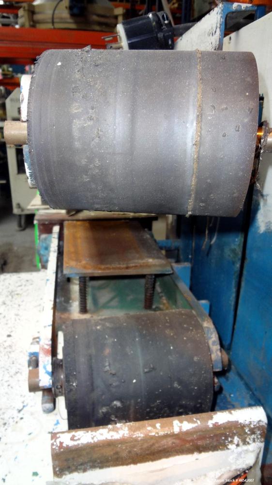 Used Belt Puller. Requires (2) approximately 6” wide x 22” long contact area belts, manually adjustable, approximately 6” maximum daylight. Driven by a 1.5 hp, 3/60/230/460 volt, 3460 rpm motor. Incl...