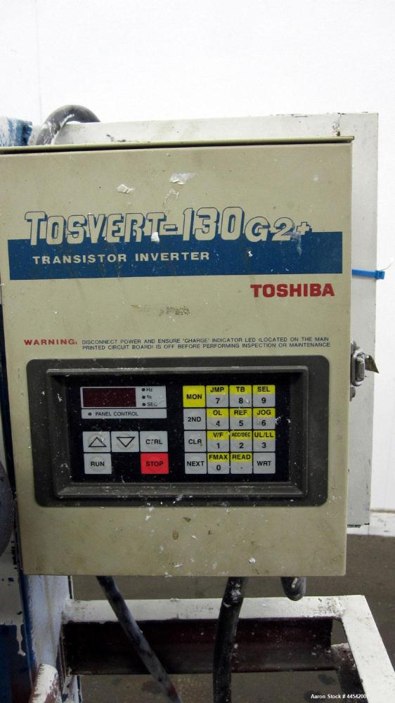 Used Belt Puller. Requires (2) approximately 6” wide x 22” long contact area belts, manually adjustable, approximately 6” maximum daylight. Driven by a 1.5 hp, 3/60/230/460 volt, 3460 rpm motor. Incl...