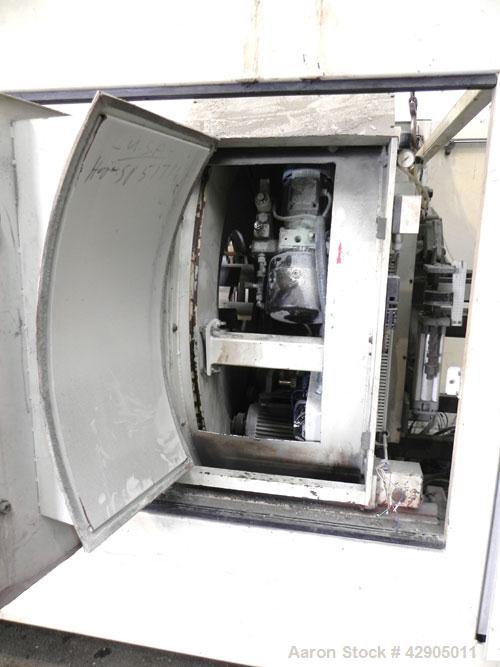 Used Battenfeld Extrusionstechnik Planetary Saw, Model STU 450 EZ, Carbon Steel. Approximate 4 cuts per minute. Separable and grippable profile cross section 40mm to 250mm. Includes a BMC smart panel.