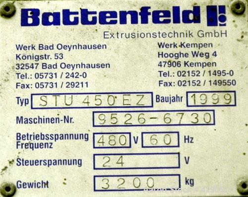 Used Battenfeld Extrusionstechnik Planetary Saw, Model STU 450 EZ, Carbon Steel. Approximate 4 cuts per minute. Separable and grippable profile cross section 40mm to 250mm. Includes a BMC smart panel.