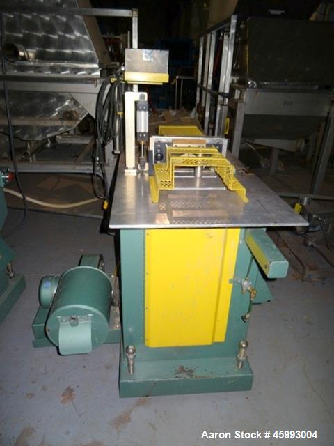 Used METAPLAST "MST-4" Travelling Table Cut Off Saw