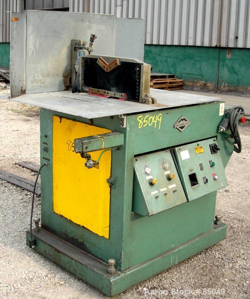 USED: Metaplast air traveling cut off saw, model MST-6. 18" diameter up acting blade. Traveling table. Top air operated hold down. Driven by an approximately 5 hp motor.