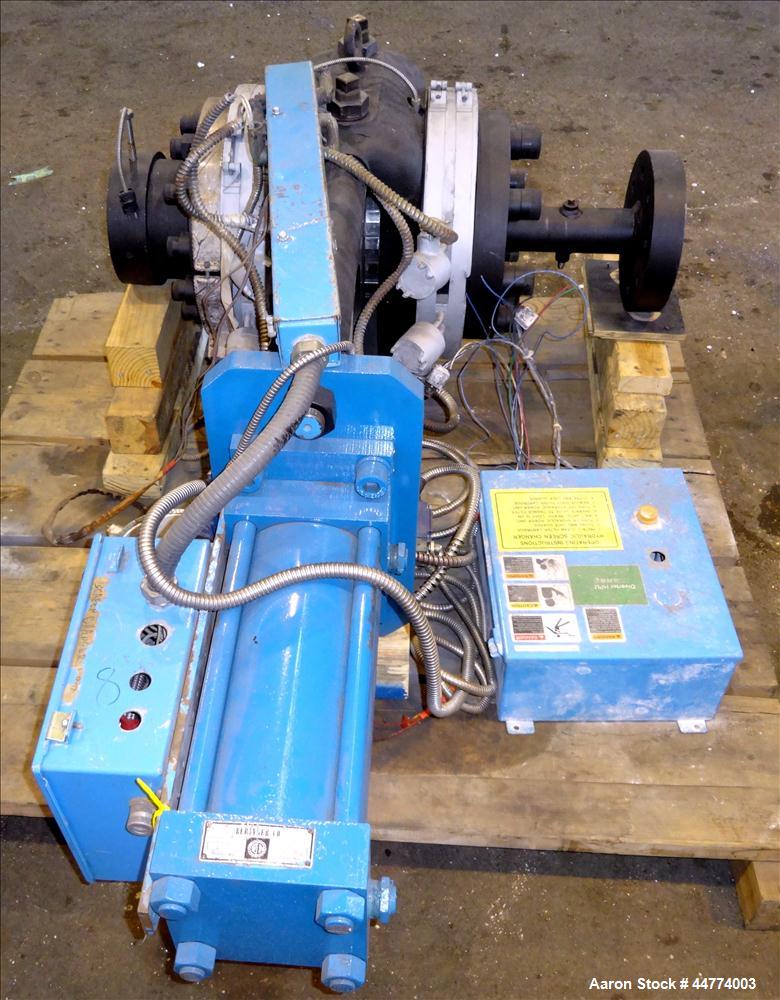 Used Beringer 8" (200mm) Hydraulic Screen Changer, Model 203. Includes Beringer Hydraulic Power unit, model HP-5.0. serial # 84999. Includes control panel.