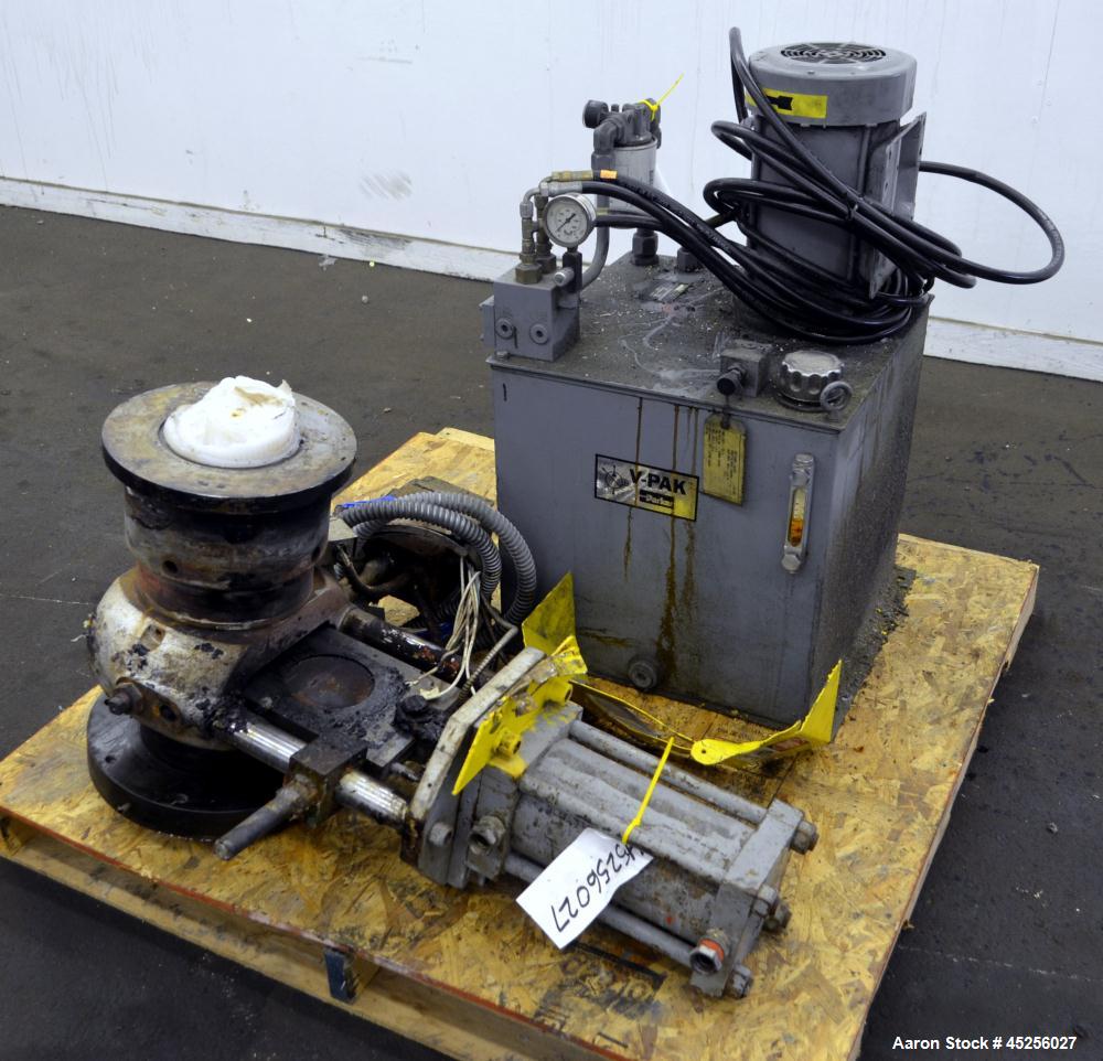 Used Beringer 4-1/2" Hydraulic Screen Changer, Model CJB450