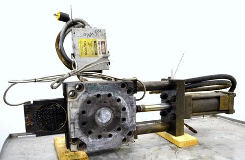 Used Beringer 6" Hydraulic Slide Plate Screen Changer, Model RSL-60. Includes a power pack. Last used on an HPM 6" extruder.