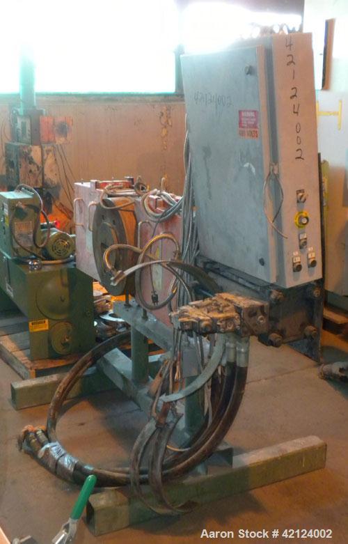 Used Beringer 8'' (200mm) Ultra-Lock Slide Plate Hydraulic Screen Changer, Model ULC-80. Dual breaker plates. Includes a Beringer hydraulic power unit, modelHP 5.0, serial #95932. 2 hp, 3/60/208-230/...