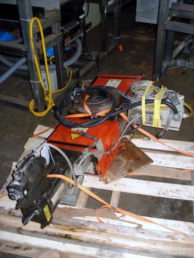 Used Berringer 5" Hydraulic Screen Changer. Requires a power pack, serial #441069.