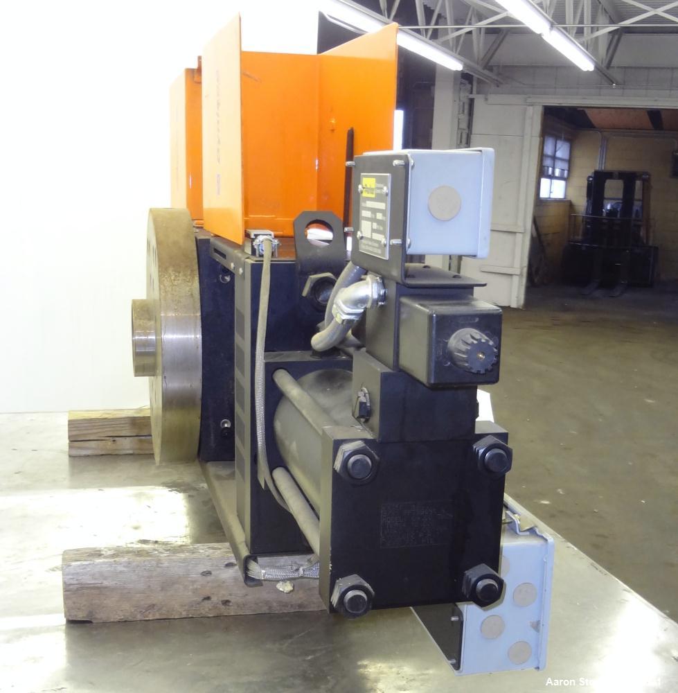Unused- Dynisco 6" Hydraulic Slide Plate Screen Changer, Model EH-60.  Horizontal opposite mounting postion. Body heater 8000 watts, slide plate heater 1600 watts, line voltage 480.  Includes a break...