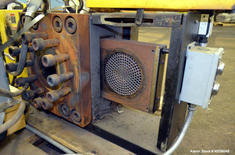 Used Dynisco Xaloy 6" Hydraulic Screen Changer, Model EH-60. Includes a 2hp power pack. Serial# EH60773.