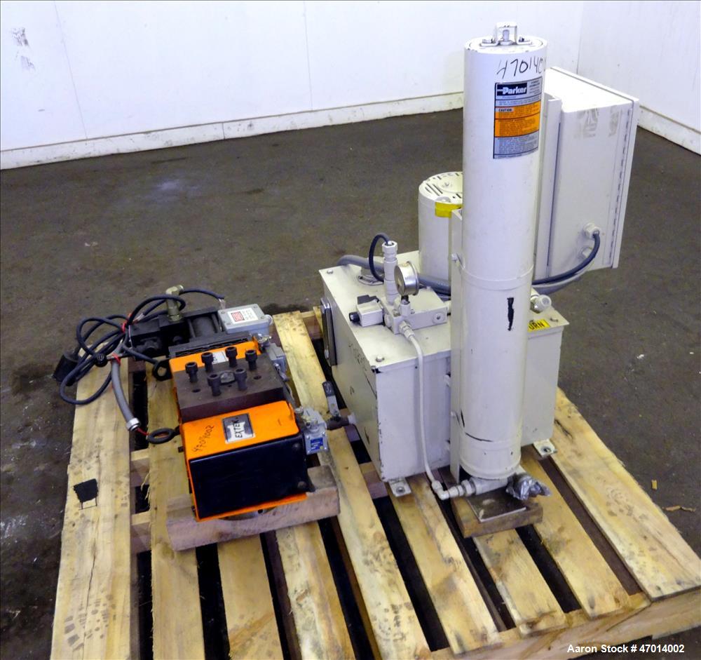 Used Entek 2-1/2" Hydraulic Screen Changer, Model HSC-25M.