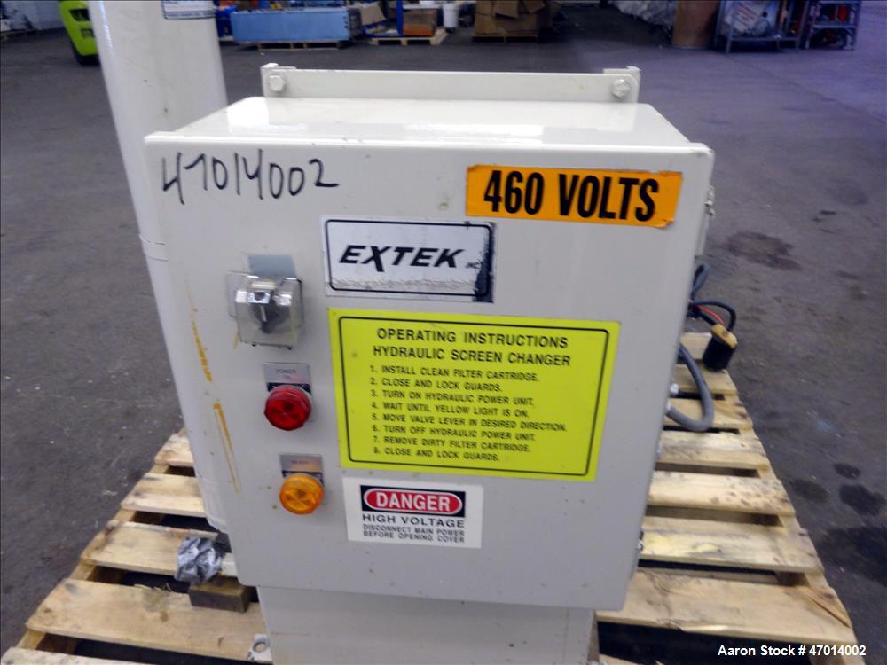 Used Entek 2-1/2" Hydraulic Screen Changer, Model HSC-25M.