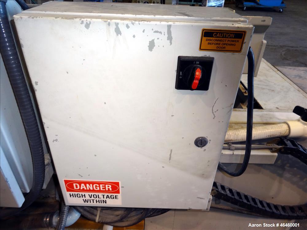 Used Custom Downstream Systems Vacuum Calibration Table With Water Recirculation System, Model CVC 22-475. Tank approximate 12" wide x 216" long x 14" deep, approximate table 26" wide x 264" long. In...