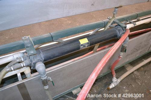 Used Al-Be Industries Vacuum Sizing Tank, Model C-7-216, 304 Stainless steel. Vacuum section 14’’ wide x 24’’ long x 7-1/2’’ deep with a plastic cover. Cooling section 8’’ wide x 216’’ long x 8’’ dee...